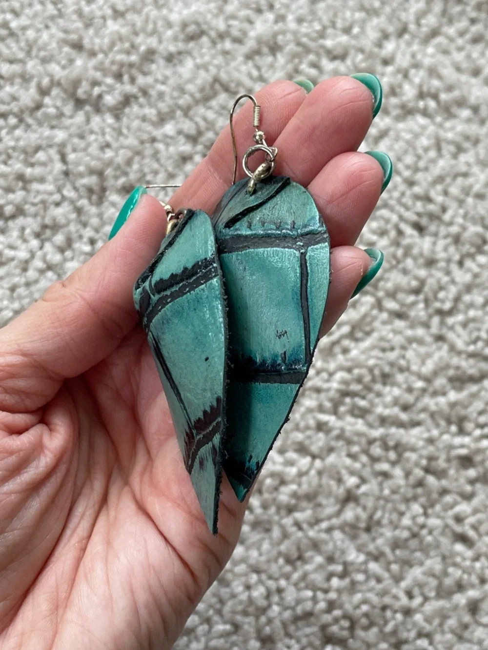 Boutique Turquoise Teal Western Boho Faux Leather Suede Shell Drop Earrings